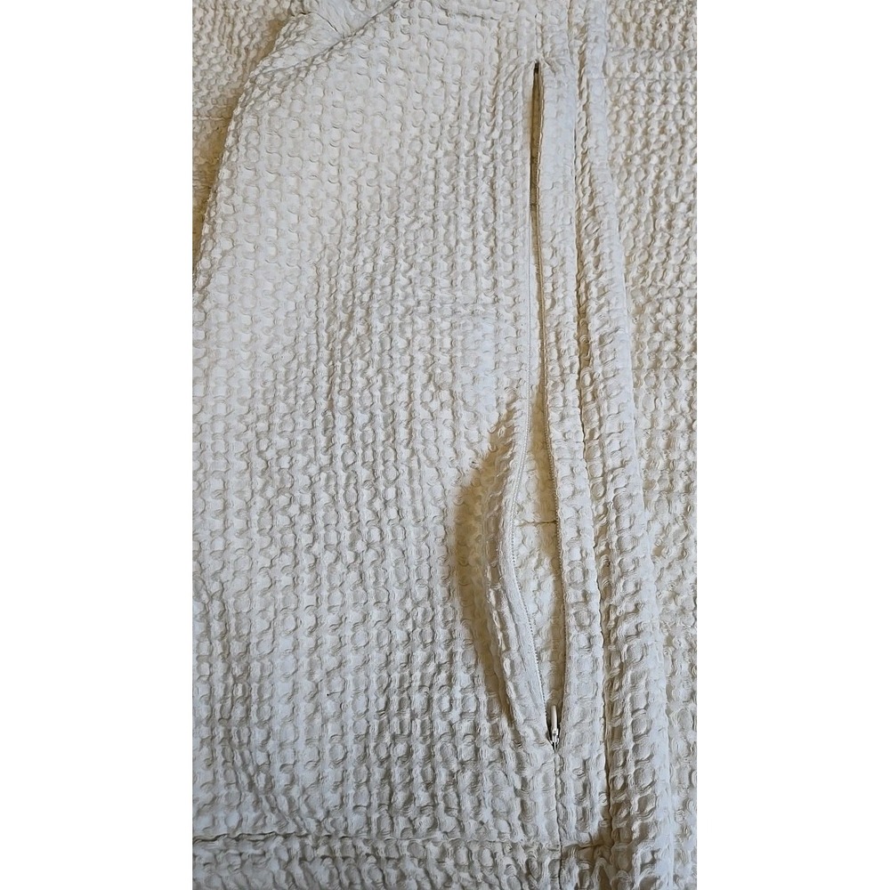 Beddy's Luxe Seersucker Shams Covers Neutral Beige Thick Cotton Luxury Set Of 4 - Picture 3 of 5